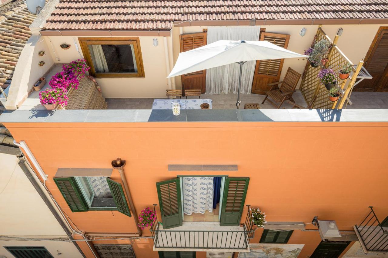 Villa Casa Clelia Piazza Isola di Ustica Exterior foto
